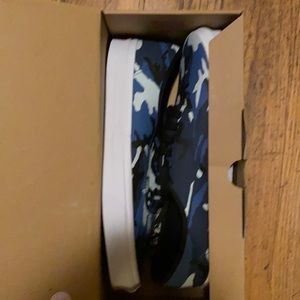 Black and Blue camouflage vans size11